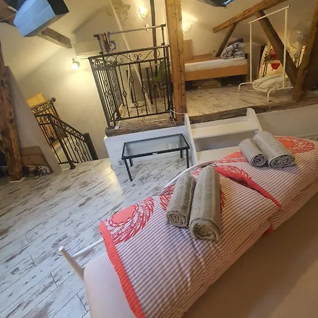 Hancho - Old Center Couette-café *